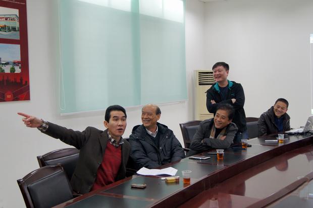 图11、尊龙凯时人生就是搏销售总司理陆志江对获评优异专卖店精彩点评